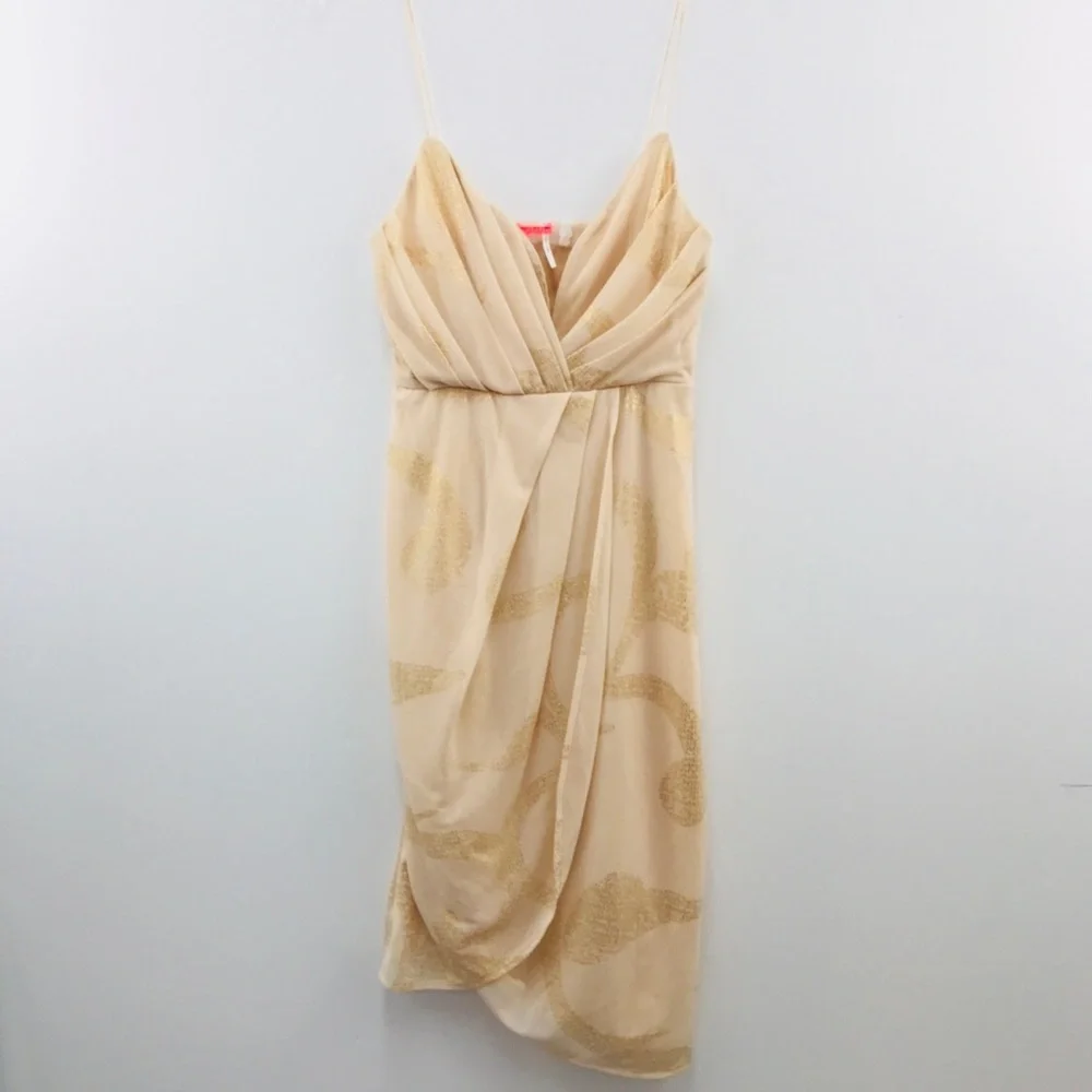 Free People NWOT‎ Party Venus Dress Size 4 Cream/Gold